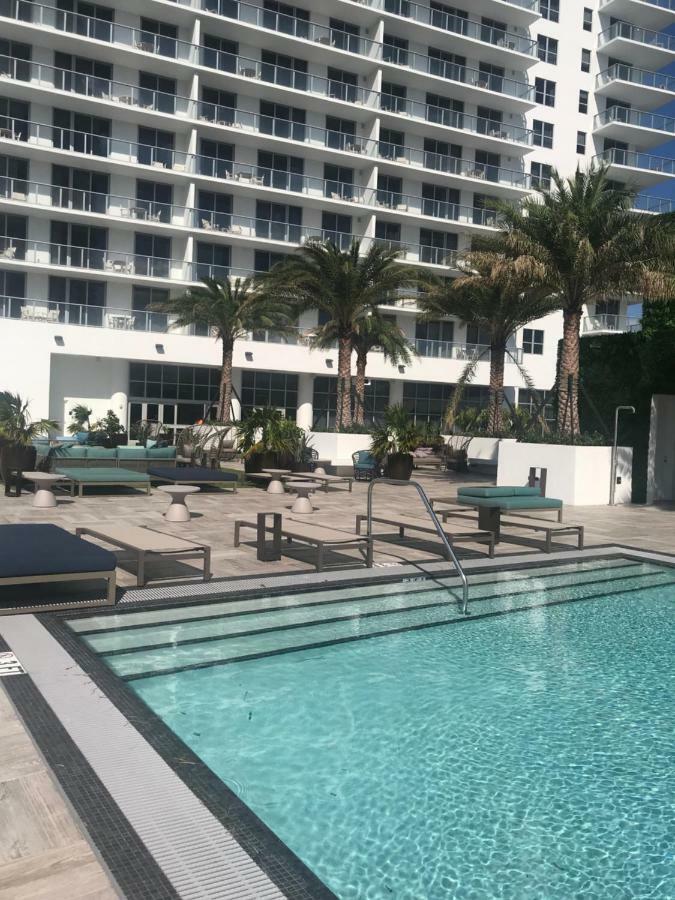 Apartament Hide House Hollywood Zewnętrze zdjęcie