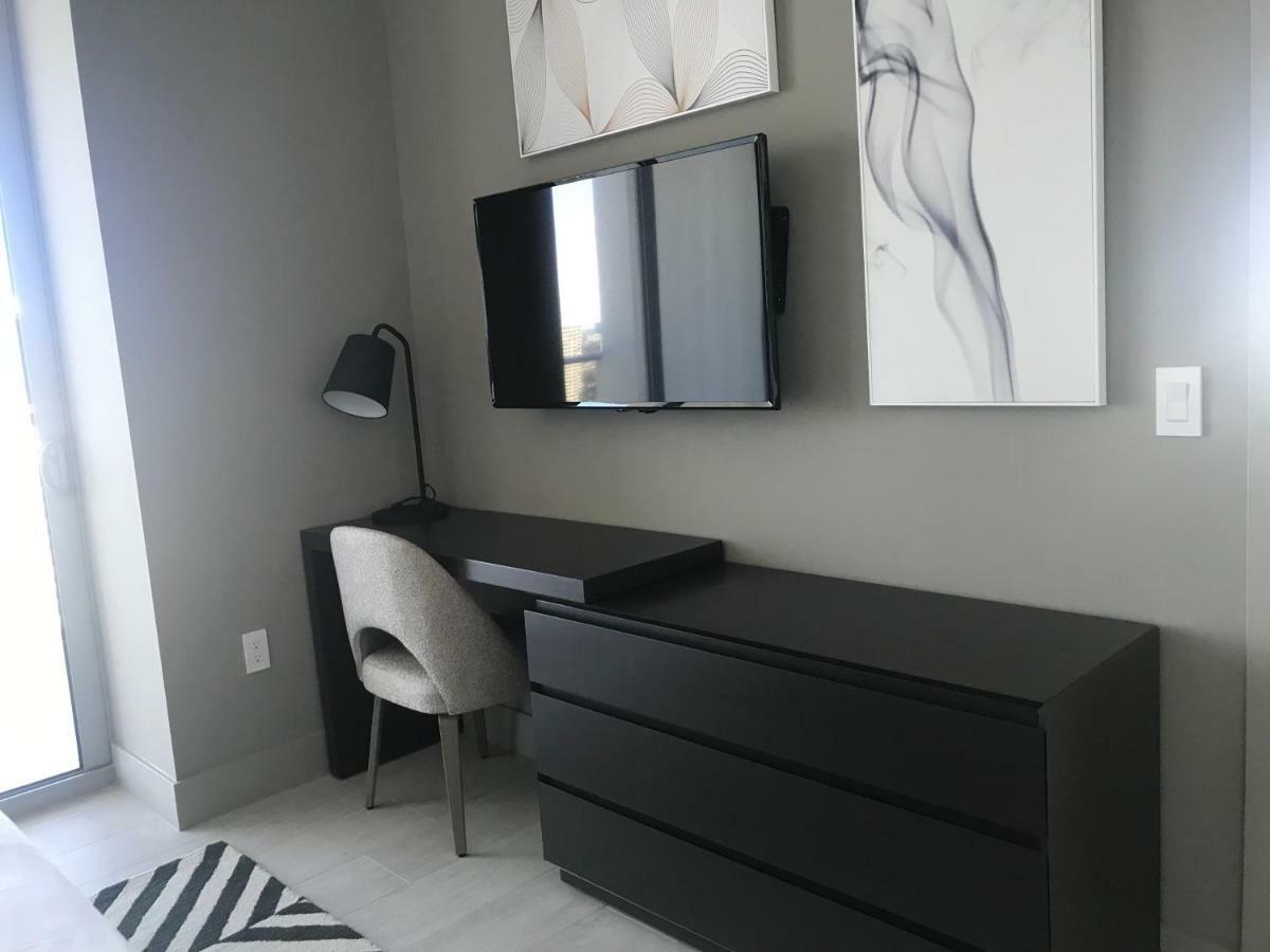 Apartament Hide House Hollywood Zewnętrze zdjęcie